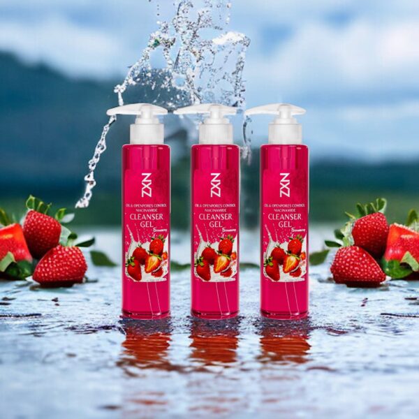 Pack of 3 Strawberry Niacinamide Gel Cleanser 250ml